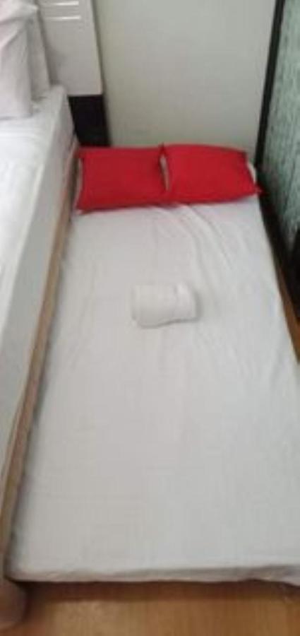 One Oasis A10 3Mins Walk Sm Mall,Free Pool - Wifi Davao City Екстериор снимка